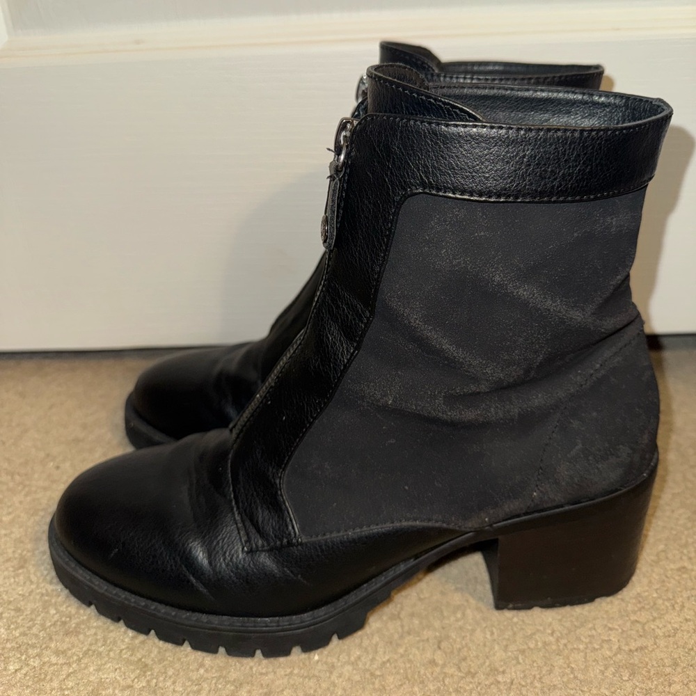 Yellow box Black Front-Zip Leather and suede heeled Boots